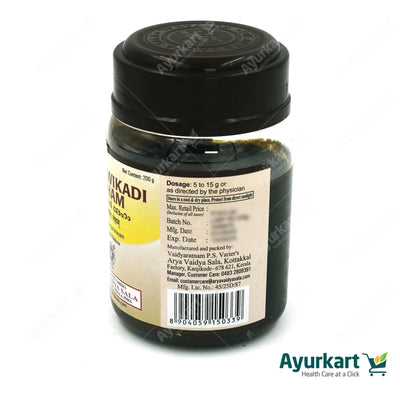 Illustration of healthy blood cells and a well-functioning liver, indicating the benefits for anemia and liver disorders.